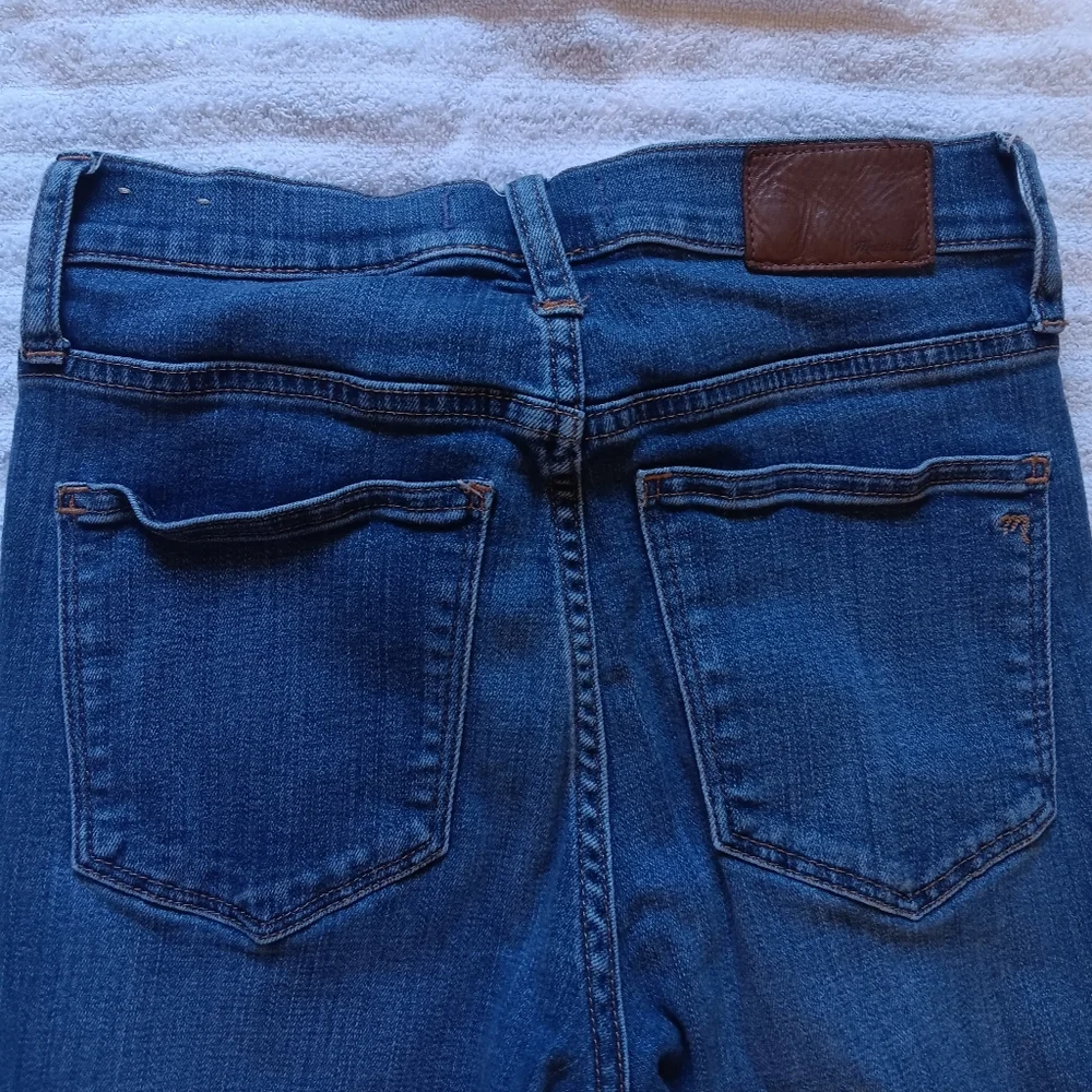 Madewell 10" High-Rise Roadtripper Skinny Jeans. Size 24. - Picture 7 of 9
